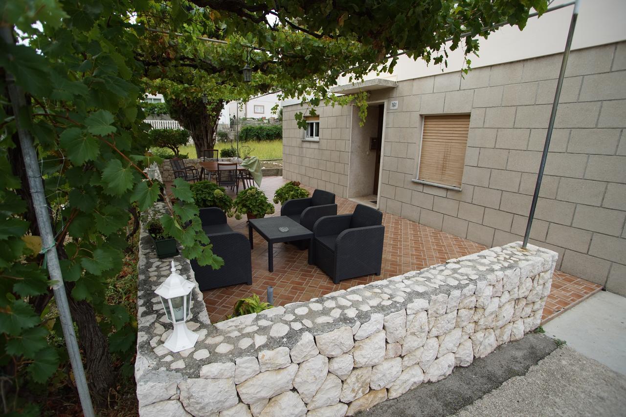 Apartments & Rooms Brna Banjol Dış mekan fotoğraf