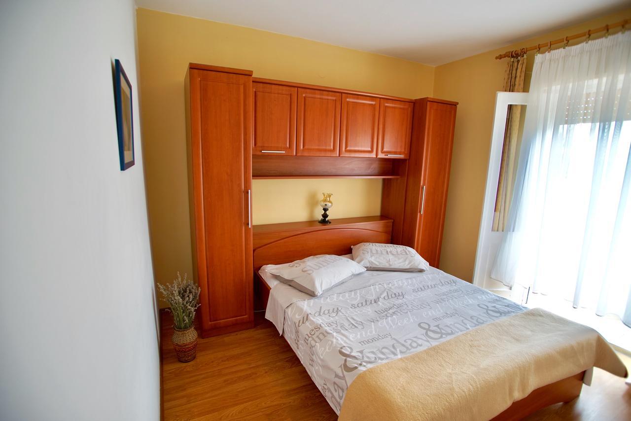 Apartments & Rooms Brna Banjol Dış mekan fotoğraf